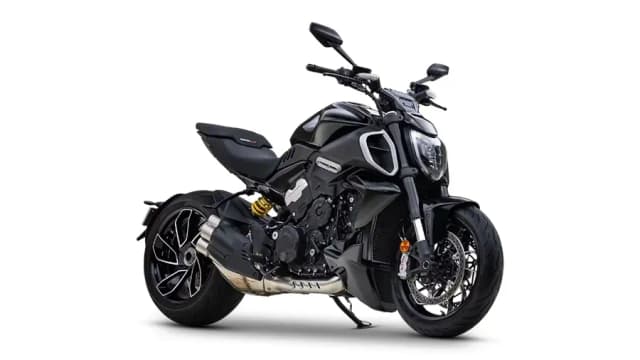 Ducati Diavel V4