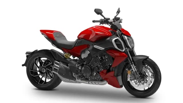Ducati Diavel V4